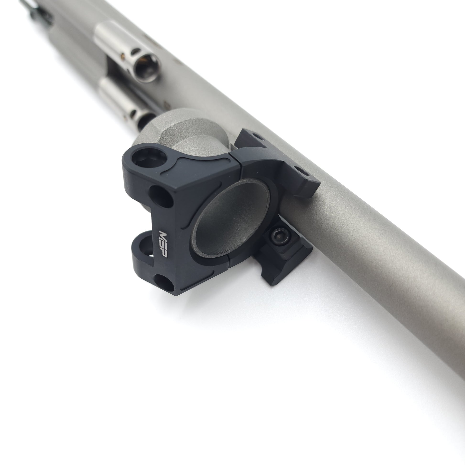 Benelli M4 Light Mount on Barrel